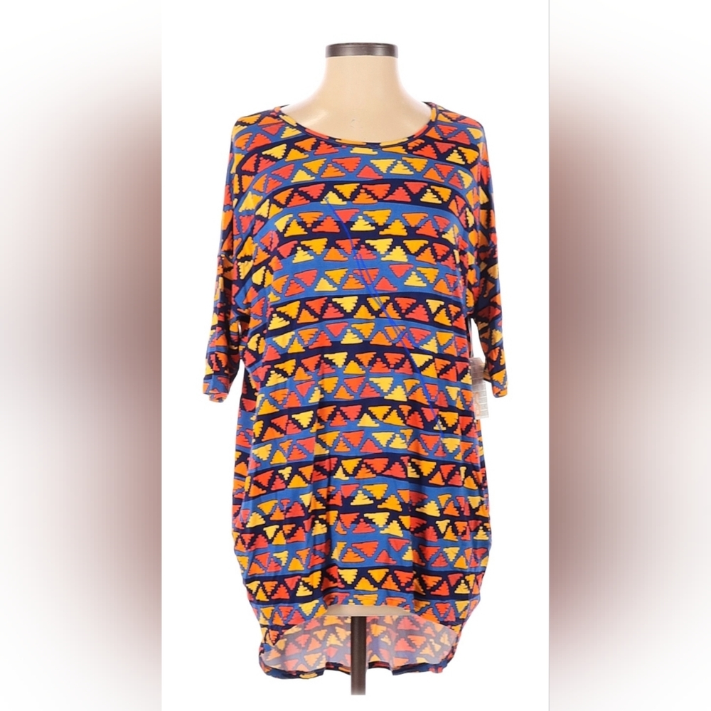 LuLaRoe Irma Tunic NWT XS (could fit up to medium)